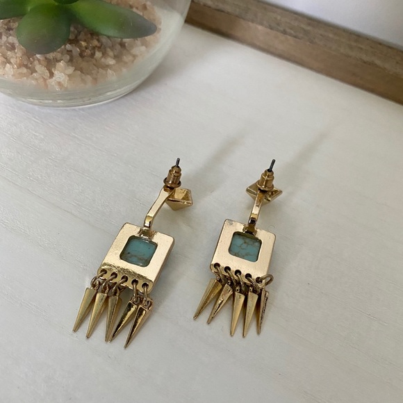 New Glamorous Natural Stone Earrings - Picture 2 of 6